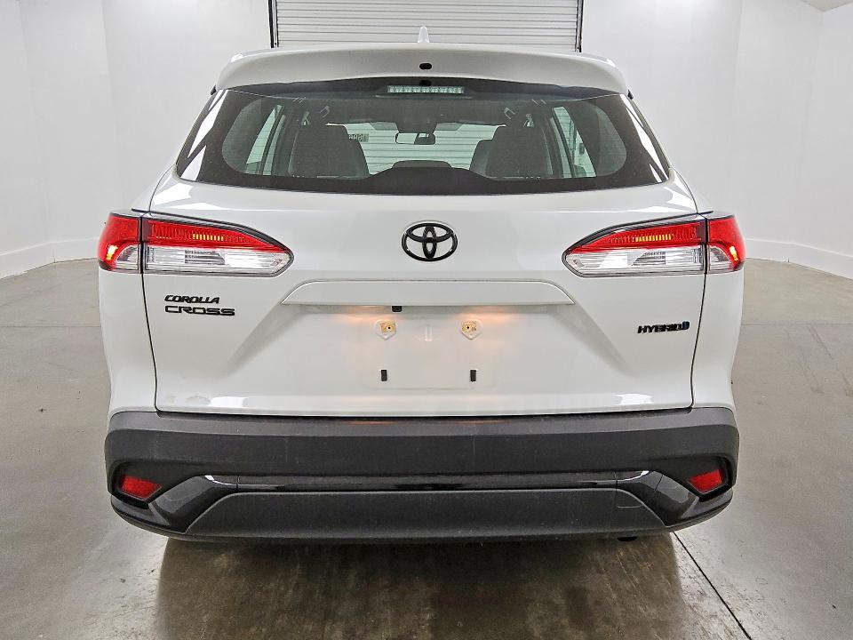 69628176 :رقم المزاد ، 7MUFBABG7PV013703 vin ، 2023 Toyota Corolla Cross Hybrid مزاد بيع