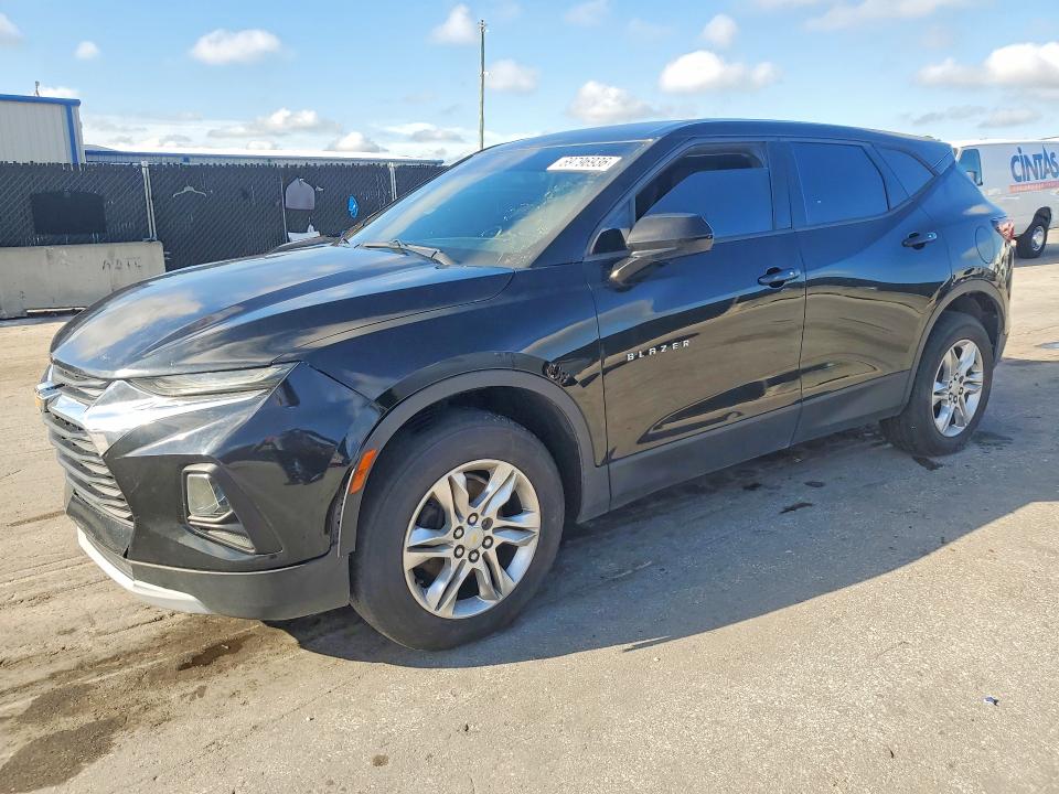 69796936 :رقم المزاد ، 3GNKBCR41LS680828 vin ، 2020 Chevrolet Blazer مزاد بيع