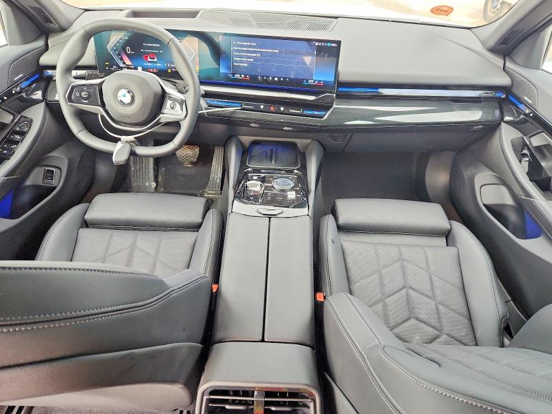 68432686 :رقم المزاد ، WBA53FJ0XTCX42565 vin ، 2026 Bmw 530 مزاد بيع