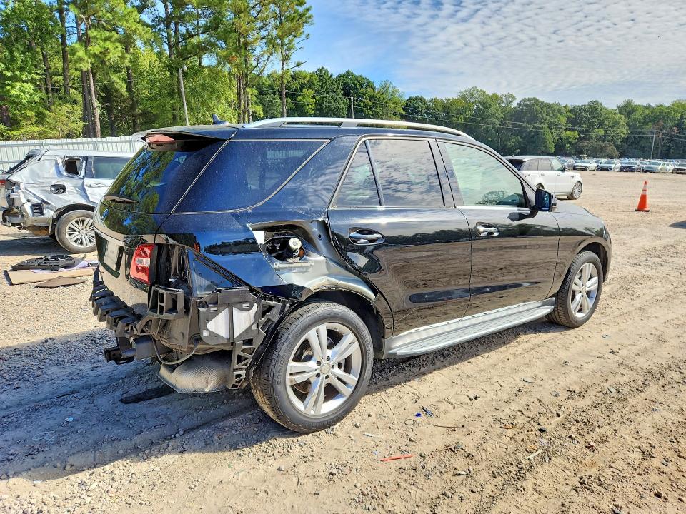 Продаж на аукціоні авто 2015 Mercedes-benz Ml, vin: 4JGDA5JB4FA526254, номер лоту: 70477596