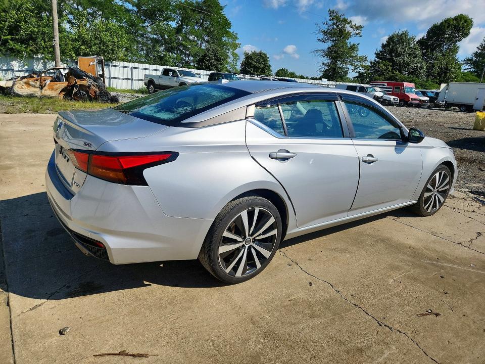 Продаж на аукціоні авто 2022 Nissan Altima, vin: 1N4BL4CW6NN315165, номер лоту: 67652106