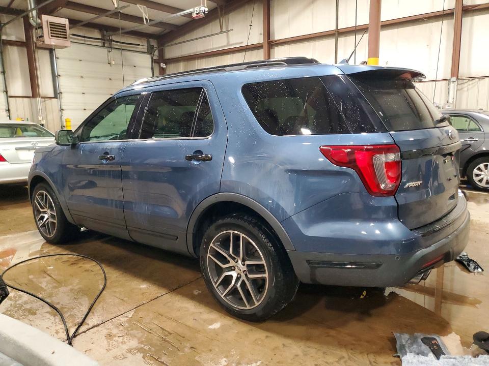 68420986 :رقم المزاد ، 1FM5K8GT3JGB62028 vin ، 2018 Ford Explorer مزاد بيع