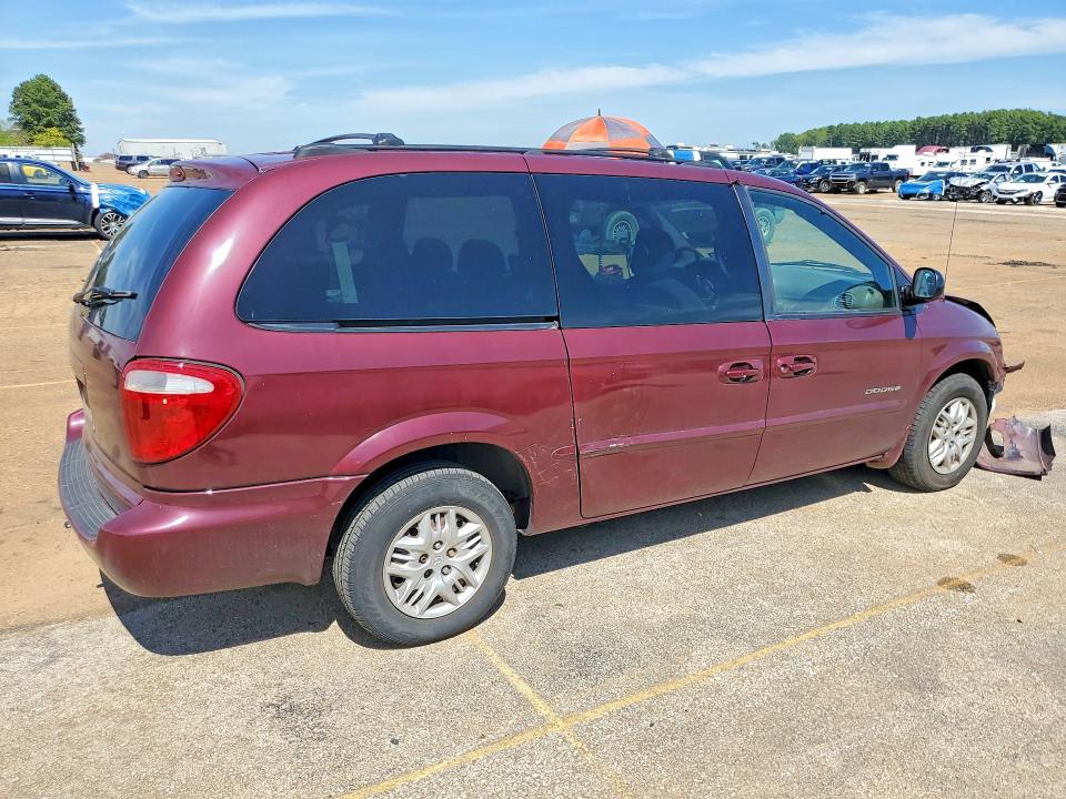 2001 Dodge Grand Caravan მანქანა იყიდება აუქციონზე, vin: 2B4GP44R71R358789, აუქციონის ნომერი: 70065126