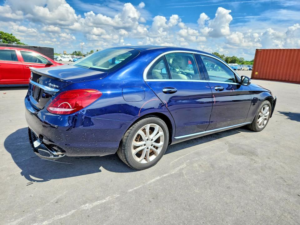 2016 Mercedes-benz C მანქანა იყიდება აუქციონზე, vin: 55SWF4KB3GU119427, აუქციონის ნომერი: 71067606