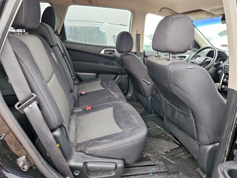 67299126 :رقم المزاد ، 5N1DR2MN1HC904910 vin ، 2017 Nissan Pathfinder مزاد بيع