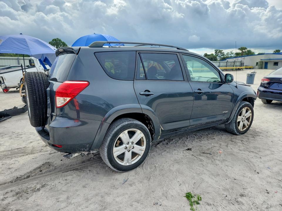 2007 Toyota Rav4 მანქანა იყიდება აუქციონზე, vin: JTMBK32V675030632, აუქციონის ნომერი: 70643606