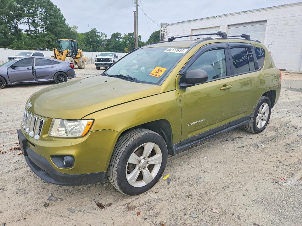 2012 Jeep Compass მანქანა იყიდება აუქციონზე, vin: 1C4NJDEB9CD577529, აუქციონის ნომერი: 68177816