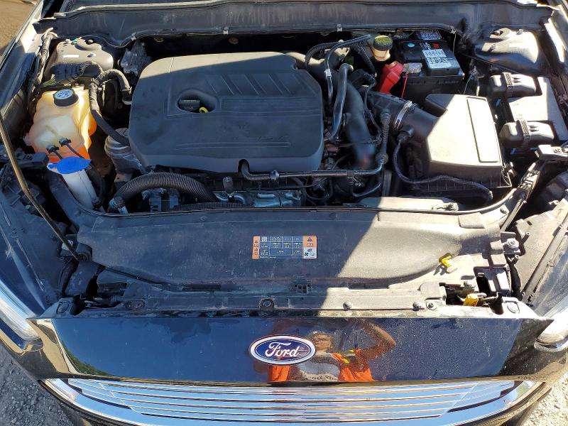 69549596 :رقم المزاد ، 1FA6P0HD8F5119624 vin ، 2015 Ford Fusion مزاد بيع