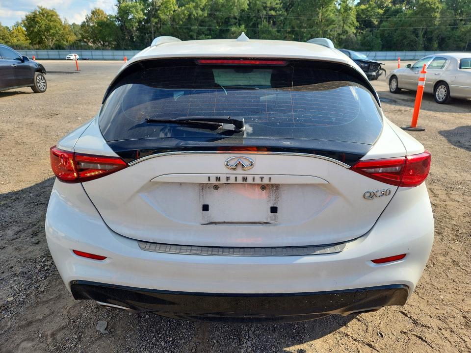 2018 Infiniti Qx30 მანქანა იყიდება აუქციონზე, vin: SJKCH5CPXJA045158, აუქციონის ნომერი: 68646996