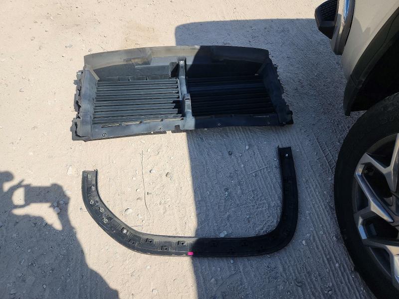 69787956 :رقم المزاد ، 3GTUUDEDXNG580403 vin ، 2022 Gmc Sierra مزاد بيع