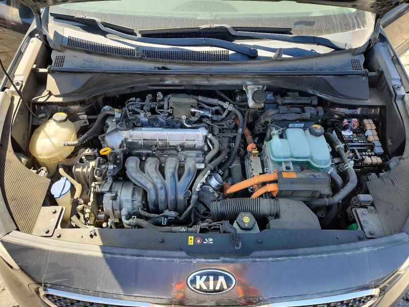 69444226 :رقم المزاد ، KNDCE3LC8H5076246 vin ، 2017 Kia Niro مزاد بيع
