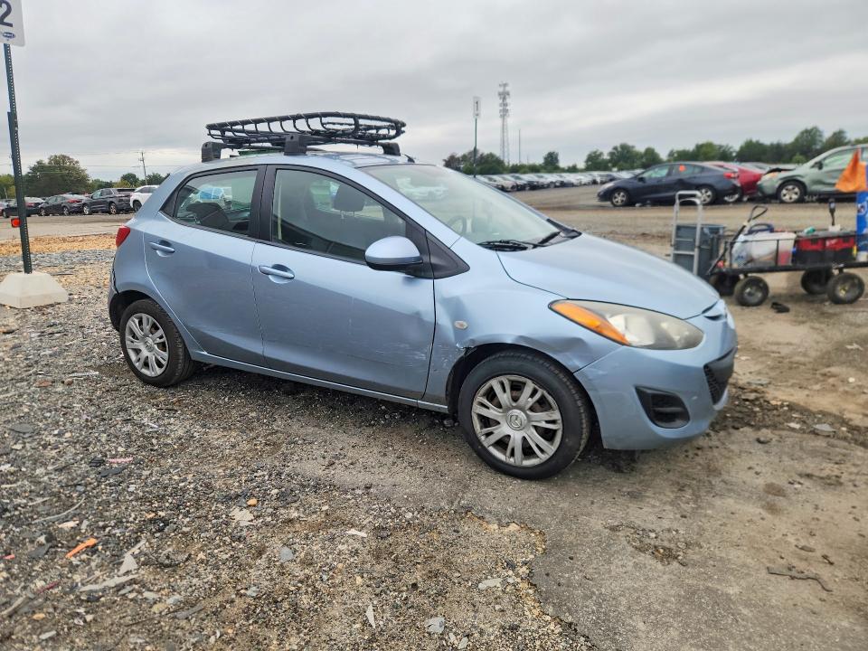 69781066 :رقم المزاد ، JM1DE1KZ2D0159984 vin ، 2013 Mazda Mazda2 مزاد بيع