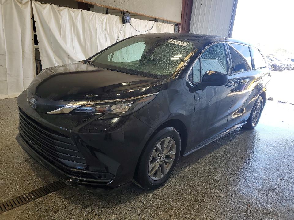 Aukcja sprzedaży 2025 Toyota Sienna, vin: 5TDKRKEC8SS227126, numer aukcji: 70328956