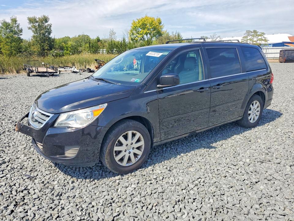 68320216 :رقم المزاد ، 2C4RVABGXCR193843 vin ، 2012 Volkswagen Routan مزاد بيع