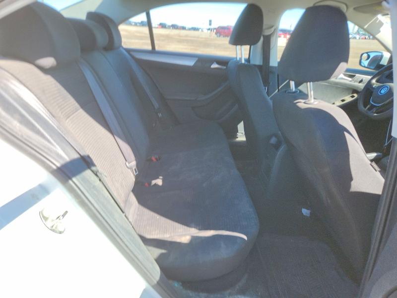 68707056 :رقم المزاد ، 3VW2K7AJ5FM409598 vin ، 2015 Volkswagen Jetta مزاد بيع