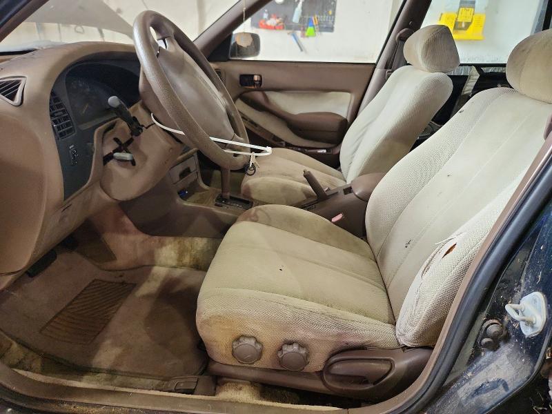 1994 Toyota Camry მანქანა იყიდება აუქციონზე, vin: 4T1SK12E8RU437313, აუქციონის ნომერი: 69951846