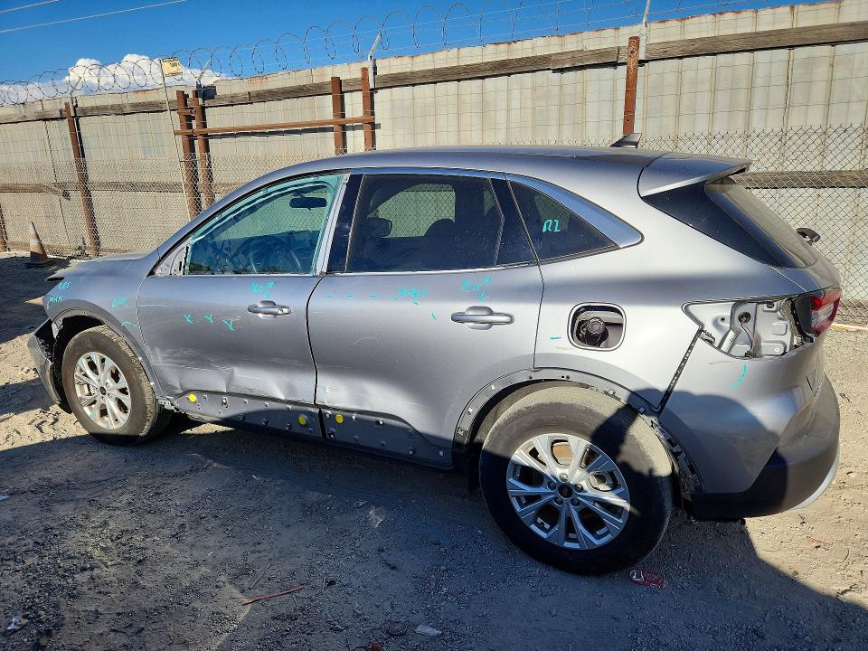 2024 Ford Escape მანქანა იყიდება აუქციონზე, vin: 1FMCU9GN2RUB22934, აუქციონის ნომერი: 70668146