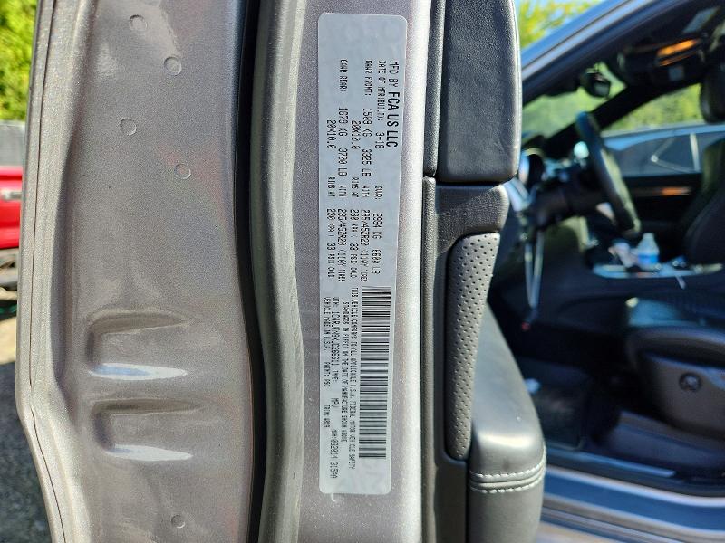 69135656 :رقم المزاد ، 1C4RJFN9XJC266611 vin ، 2018 Jeep Grand Cherokee مزاد بيع