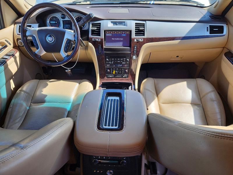 2013 Cadillac Escalade მანქანა იყიდება აუქციონზე, vin: 1GYS4JEF4DR200598, აუქციონის ნომერი: 65962186