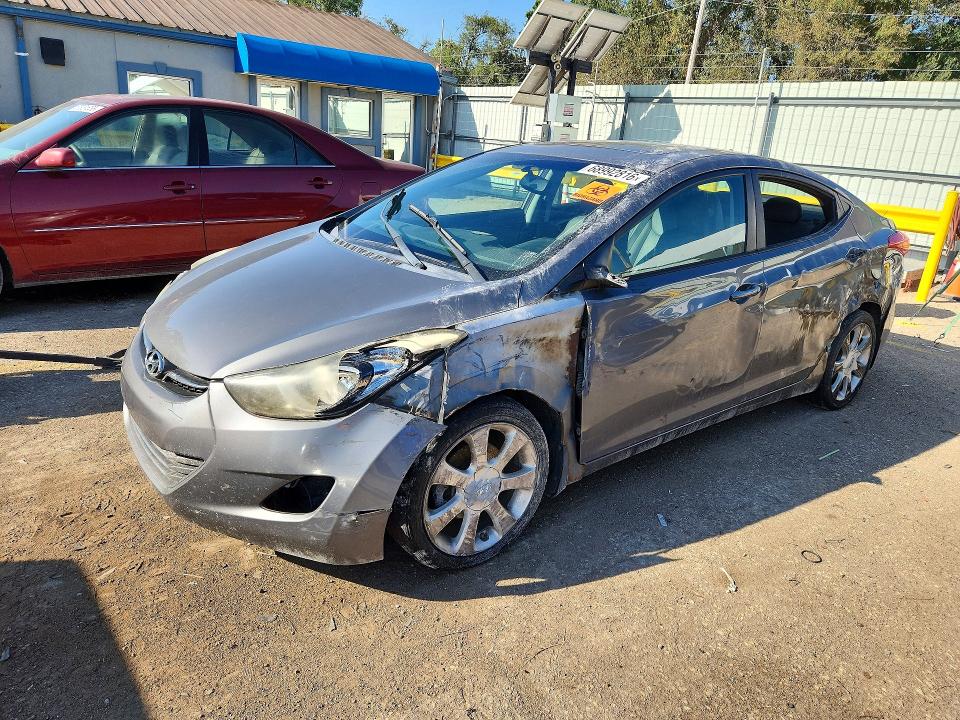 Продажа на аукционе авто 2013 Hyundai Elantra, vin: 5NPDH4AE5DH267204        , номер лота: 68992816