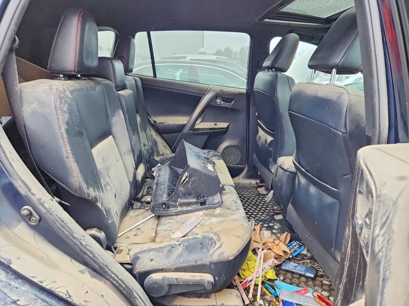 69043446 :رقم المزاد ، 2T3JFREV7JW702163 vin ، 2018 Toyota Rav4 مزاد بيع