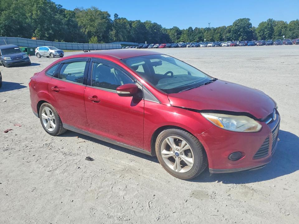 70700936 :رقم المزاد ، 1FADP3F26EL233805 vin ، 2014 Ford Focus مزاد بيع