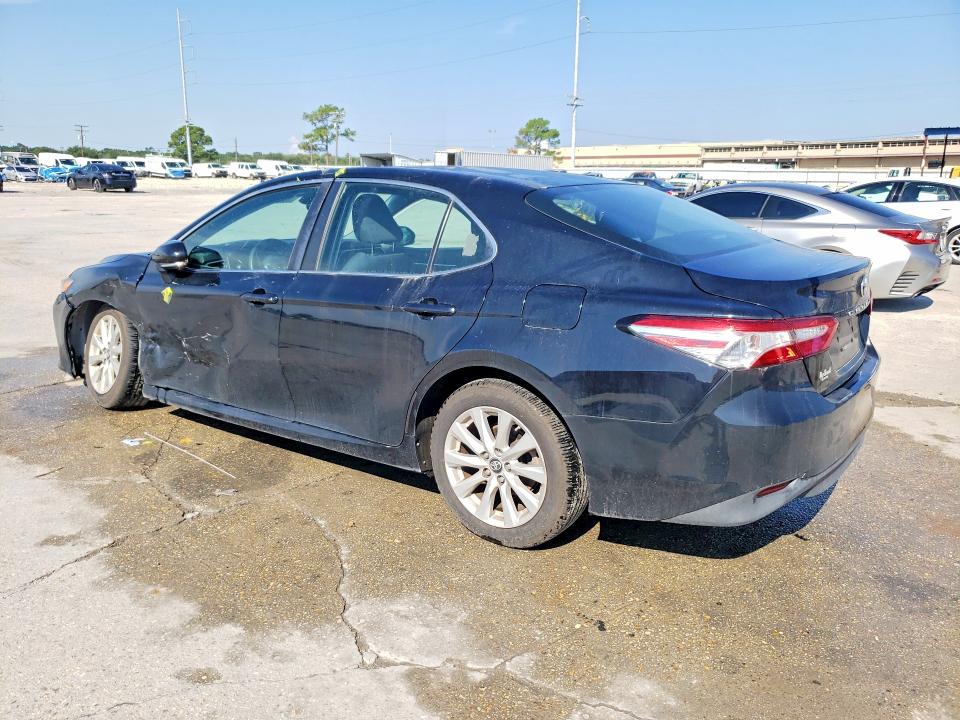 Продаж на аукціоні авто 2018 Toyota Camry, vin: 4T1B11HK6JU077284, номер лоту: 68345816