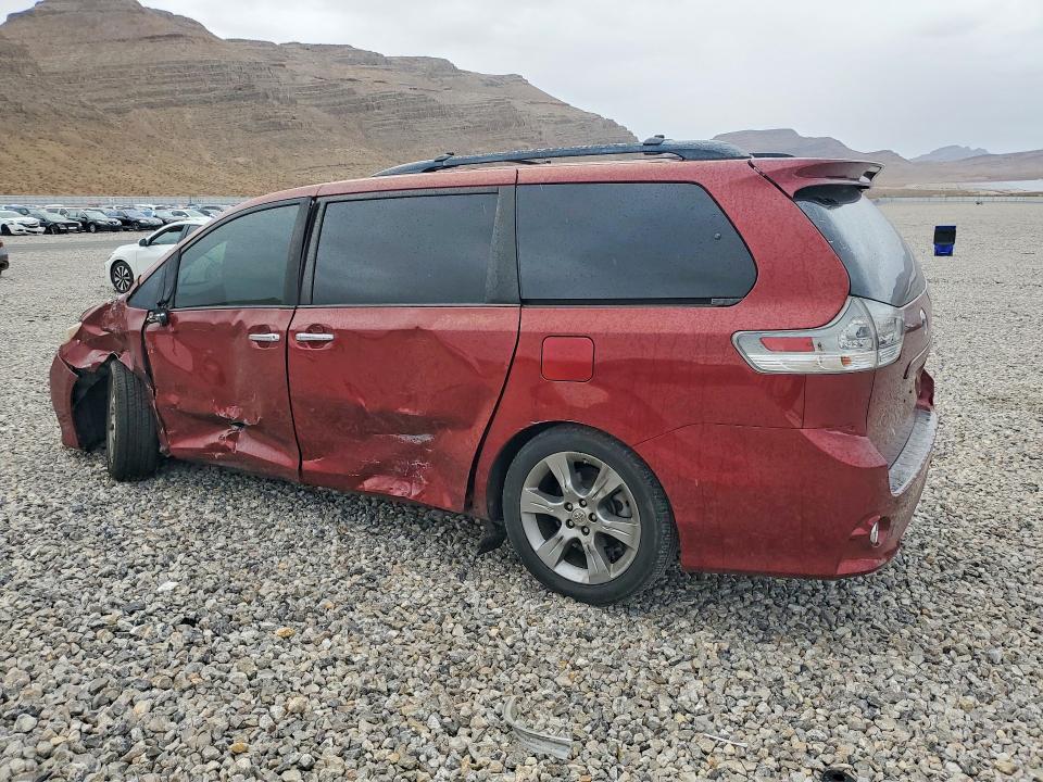 2014 Toyota Sienna მანქანა იყიდება აუქციონზე, vin: 5TDXK3DC9ES427504, აუქციონის ნომერი: 70733376