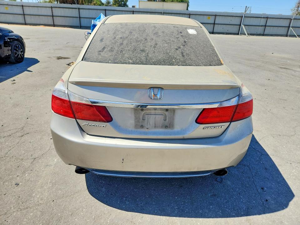 Продаж на аукціоні авто 2015 Honda Accord, vin: 1HGCR2F5XFA208201, номер лоту: 68373746