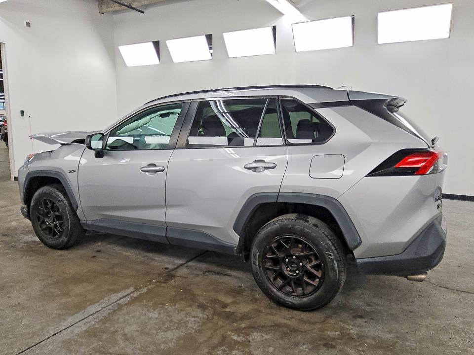 2021 Toyota Rav4 მანქანა იყიდება აუქციონზე, vin: 2T3H1RFV2MW136249, აუქციონის ნომერი: 66007046