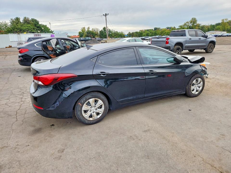 69596196 :رقم المزاد ، KMHDH4AE2GU501580 vin ، 2016 Hyundai Elantra مزاد بيع