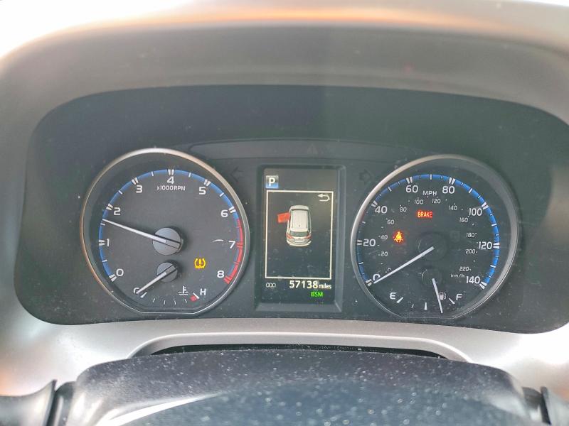Продажа на аукционе авто 2018 Toyota Rav4, vin: JTMRFREV1JJ187159, номер лота: 68420436