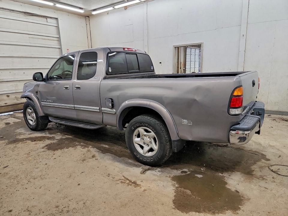 69872006 :رقم المزاد ، 5TBRT3818YS055519 vin ، 2000 Toyota Tundra مزاد بيع