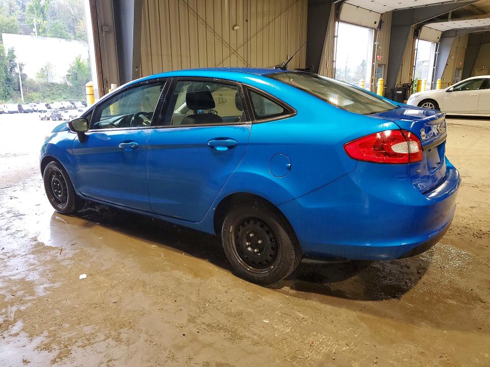 2013 Ford Fiesta მანქანა იყიდება აუქციონზე, vin: 3FADP4BJ1DM192550, აუქციონის ნომერი: 70627246