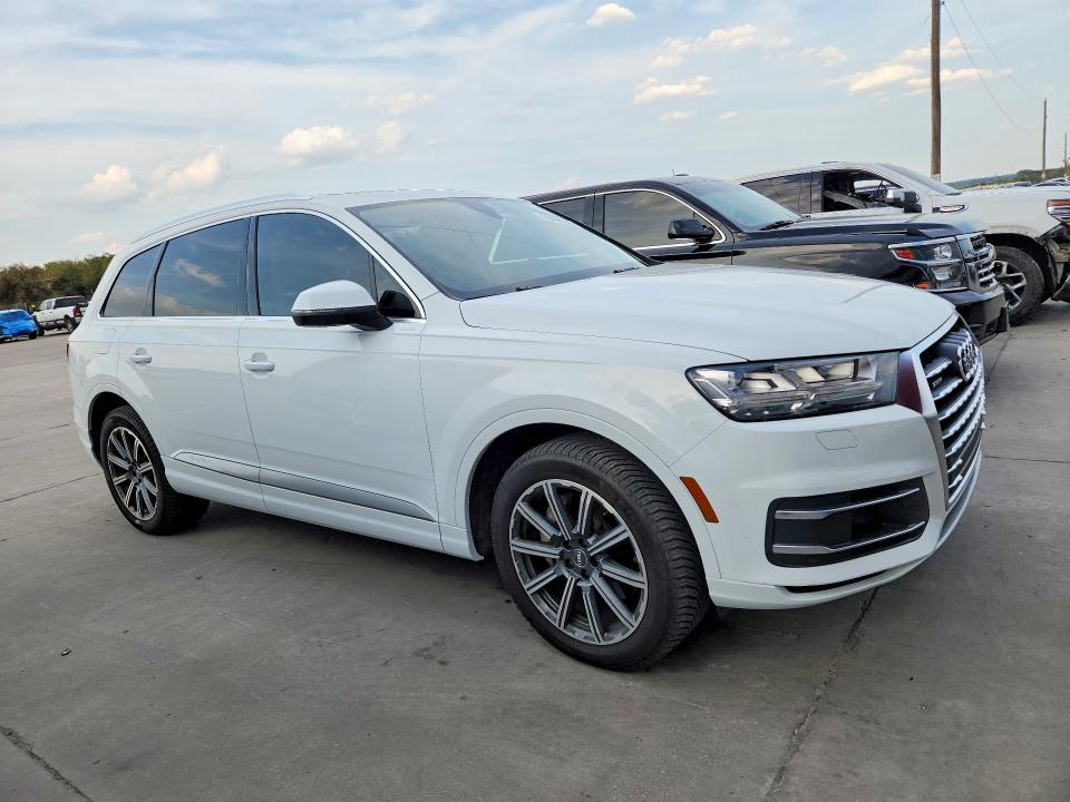 Продажа на аукционе авто 2017 Audi Q7, vin: WA1LAAF73HD036378, номер лота: 69456336