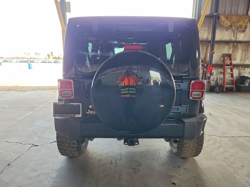 67430626 :رقم المزاد ، 1C4BJWEG8EL165735 vin ، 2014 Jeep Wrangler Unlimited مزاد بيع