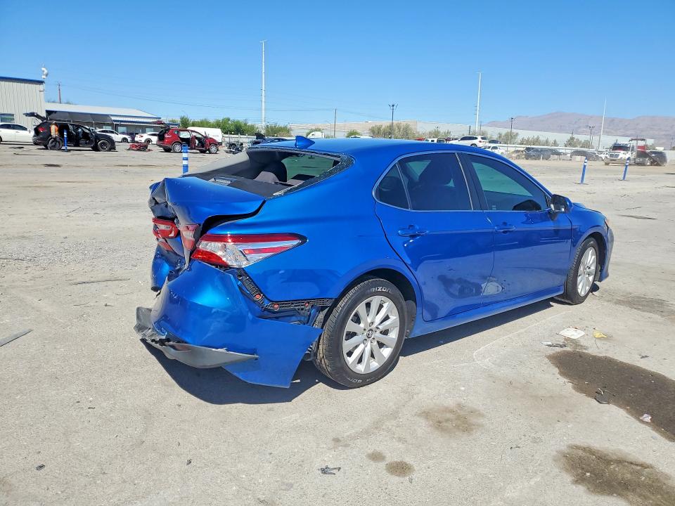 Продажа на аукционе авто 2019 Toyota Camry, vin: 4T1B11HK0KU222868, номер лота: 68027716