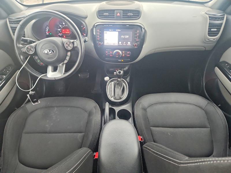 68376186 :رقم المزاد ، KNDJP3A58J7515400 vin ، 2018 Kia Soul مزاد بيع