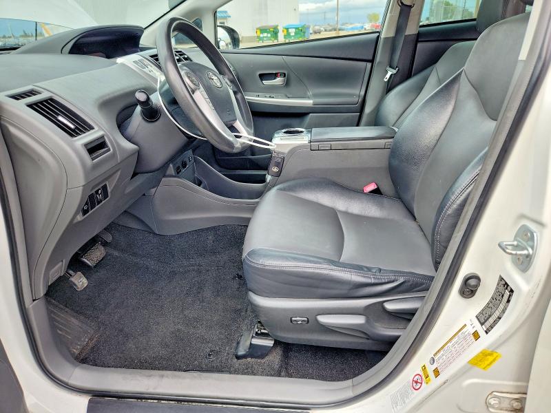 68004526 :رقم المزاد ، JTDZN3EU3C3053364 vin ، 2012 Toyota Prius V مزاد بيع