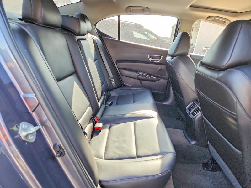 Продажа на аукционе авто 2018 Acura Tlx, vin: 19UUB1F55JA008922, номер лота: 67485016