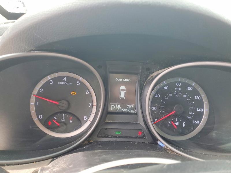 Продажа на аукционе авто 2015 Hyundai Santa Fe Sport, vin: 5XYZT3LB6FG253601, номер лота: 69731686