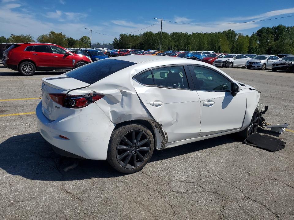 Продаж на аукціоні авто 2018 Mazda 3, vin: 3MZBN1V38JM183226, номер лоту: 68589236