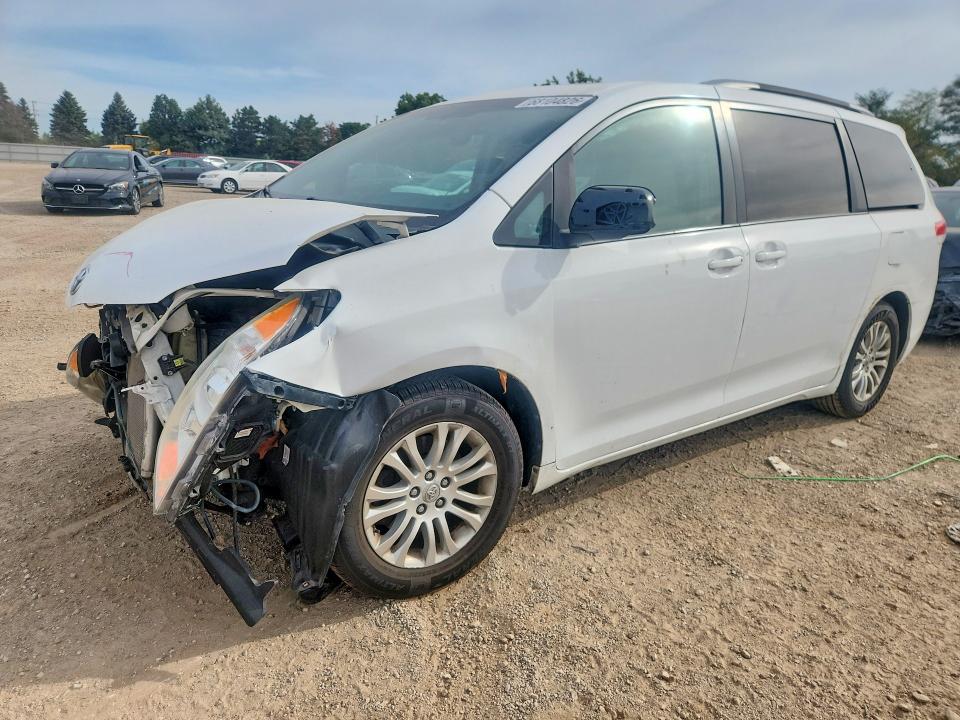 2012 Toyota Sienna მანქანა იყიდება აუქციონზე, vin: 5TDYK3DCXCS259647, აუქციონის ნომერი: 68104826