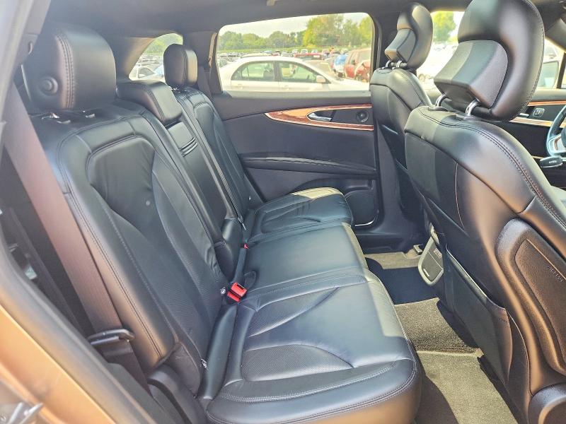 67739196 :رقم المزاد ، 2LMPJ6K95KBL41115 vin ، 2019 Lincoln Nautilus مزاد بيع