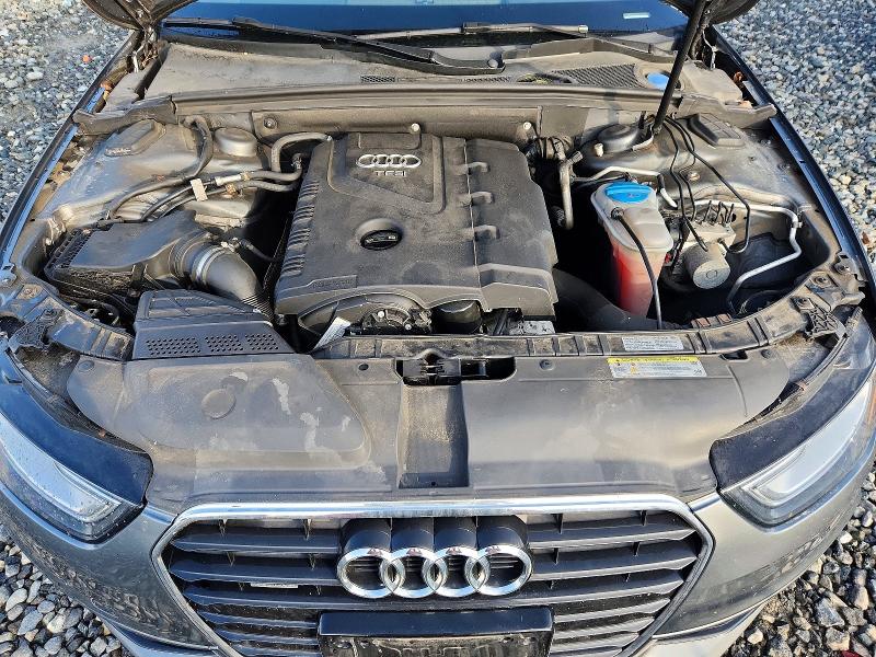 68099916 :رقم المزاد ، WAUBFAFL1FN037761 vin ، 2015 Audi A4 مزاد بيع