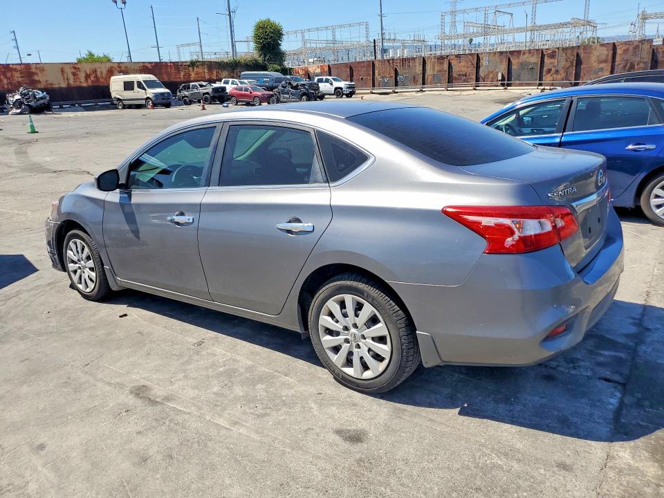 Продажа на аукционе авто 2017 Nissan Sentra, vin: 3N1AB7AP9HY258184, номер лота: 68100516