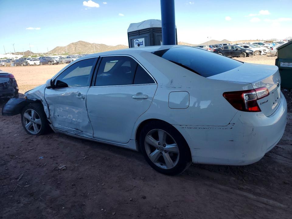 69621826 :رقم المزاد ، 4T1BF1FK3DU215937 vin ، 2013 Toyota Camry مزاد بيع