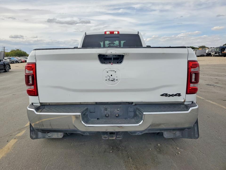 67900116 :رقم المزاد ، 3C63RRGL7PG552275 vin ، 2023 Ram 3500 مزاد بيع