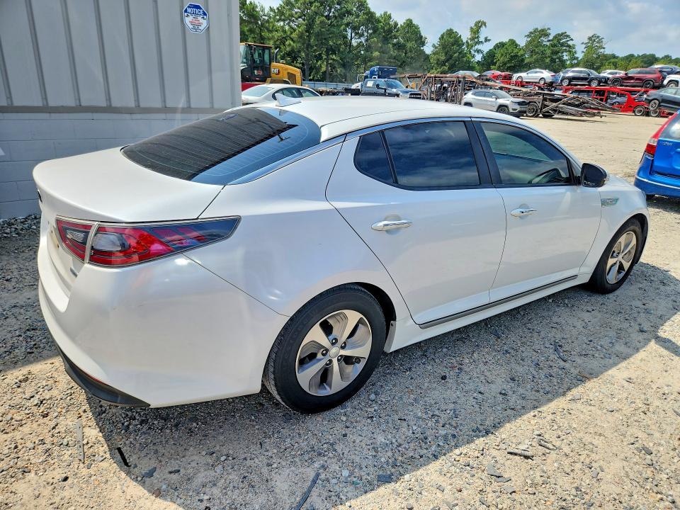 68814616 :رقم المزاد ، KNAGM4AD4F5087096 vin ، 2015 Kia Optima مزاد بيع