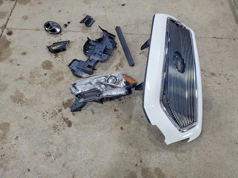 69541976 :رقم المزاد ، 3TMCZ5AN6KM214078 vin ، 2019 Toyota Tacoma مزاد بيع